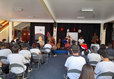 Fondo Margot Loyola realizó Concierto de Navidad en Liceo José Cortés Brown